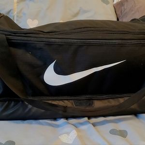 NIKE Brasilia Large Duffel Bag